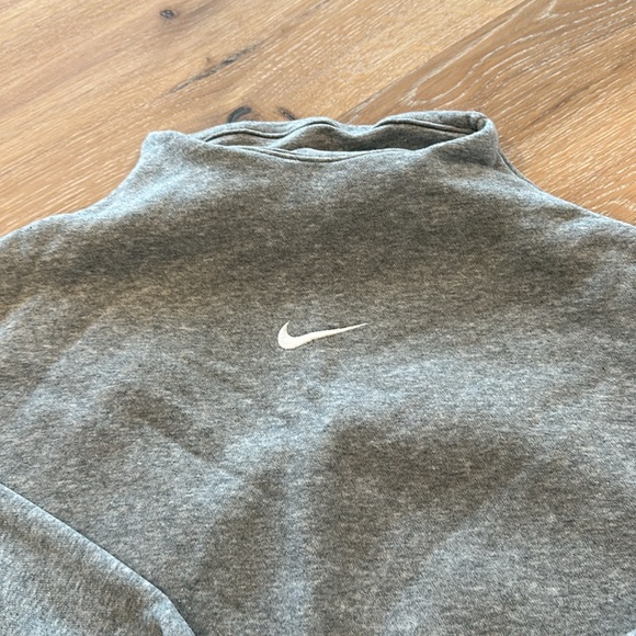 The Nike Sportswear Phoenix Fleece - Picture 8 of 9